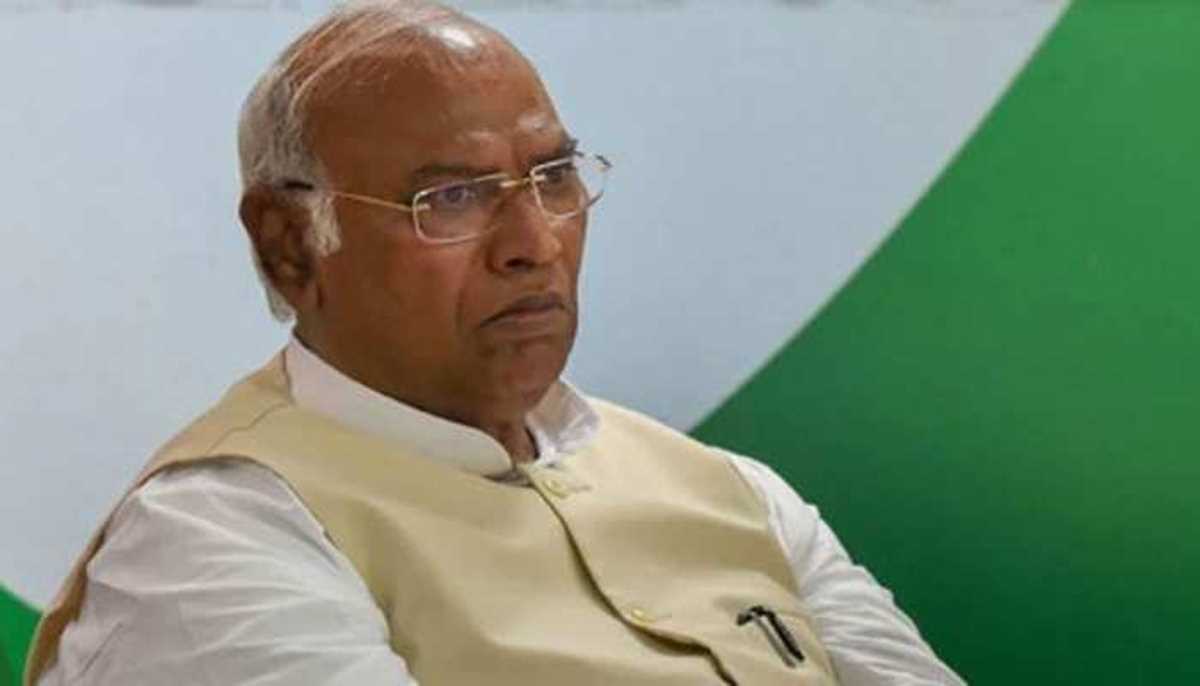 कांग्रेस अध्यक्ष चुनाव : नेता मल्लिकार्जुन खड़गे आज सोनिया गांधी से करेंगे मुलाकात